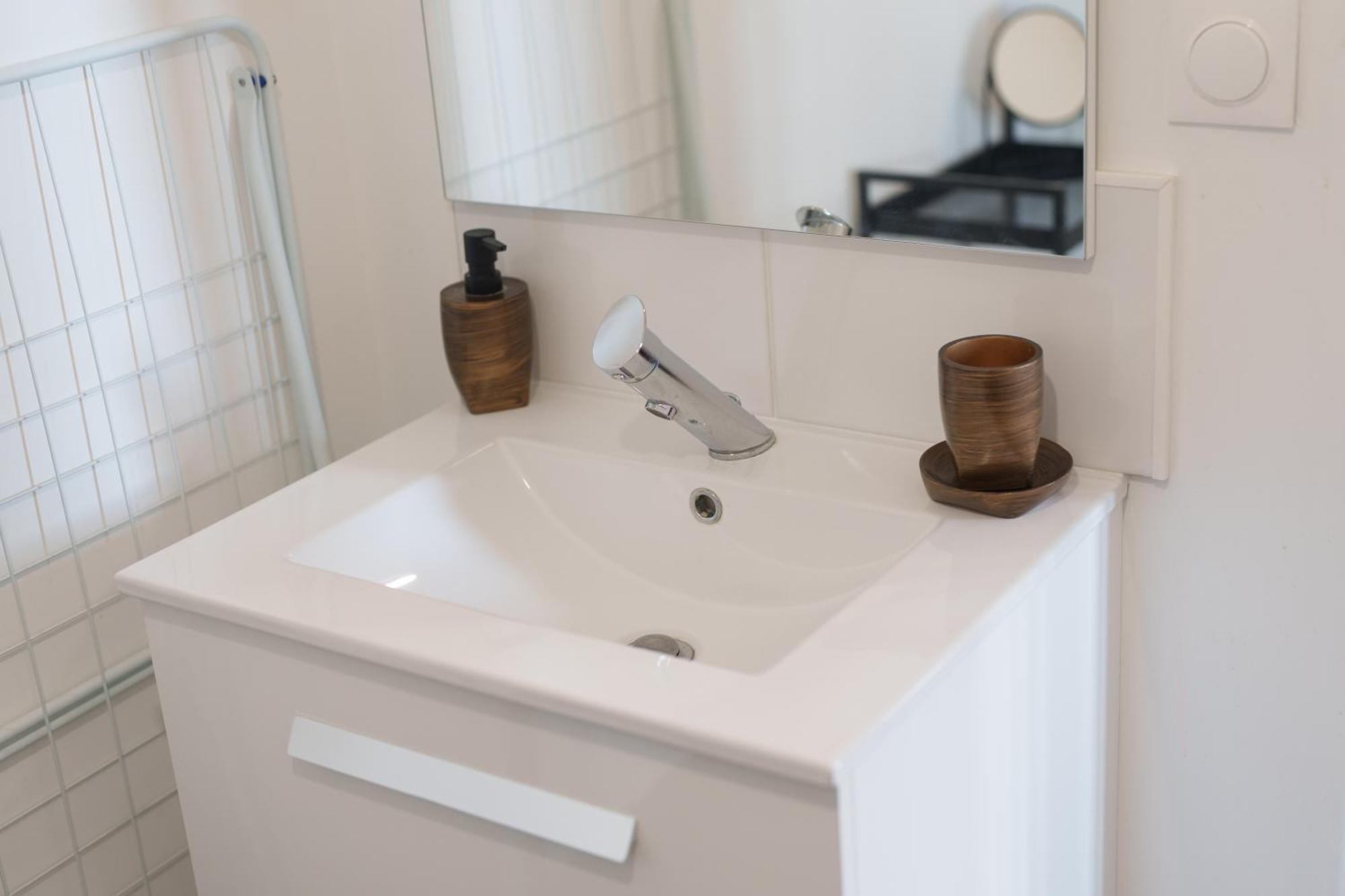 Le Lotus - Zmn Conciergerie Appartement Saint-Quentin  Buitenkant foto